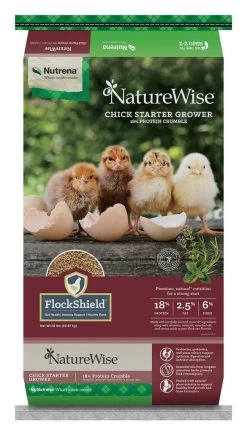 Nutrena NatureWise 18% Protein Chick Starter Grower Crumble - 50 Lbs