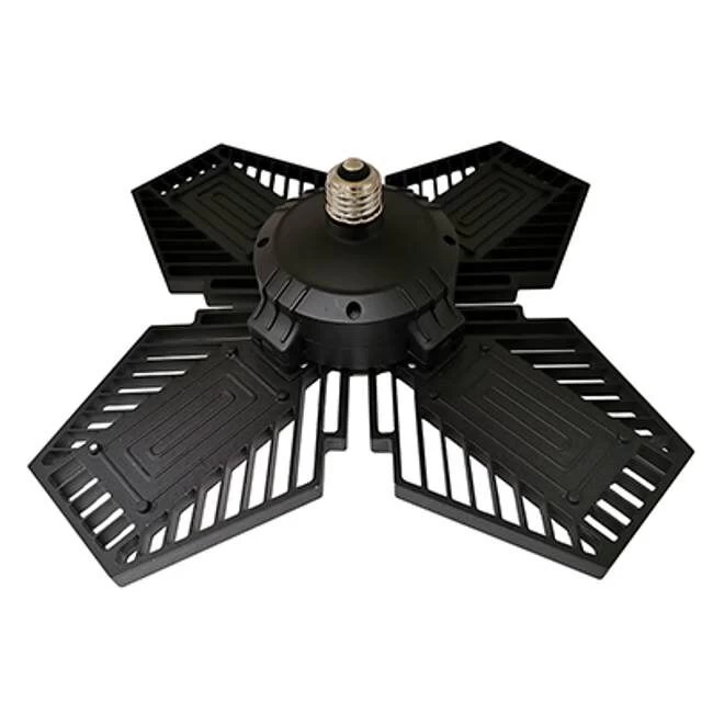 Pinegreen Lighting 12000 Lumen Four Panel Utility Bulb 5 Pinegreen Lighting 12000 Lumen Four Panel Utility Bulb - Image 3